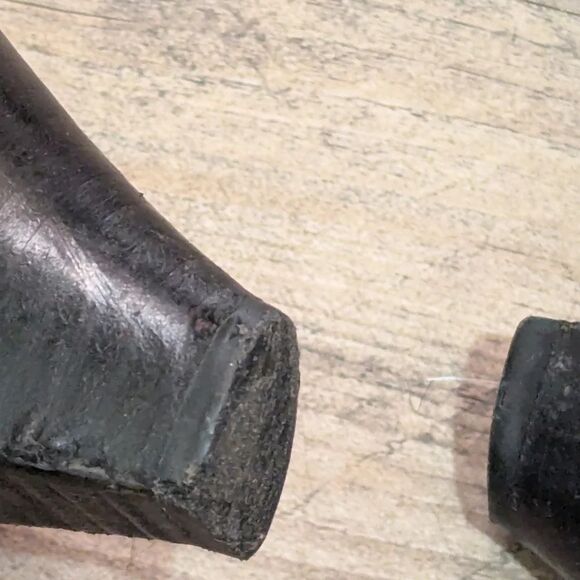 BORN Chakri Bootie US 8.5M Leather Wingtip Side Zip Black Vamp - Picture 5 of 6